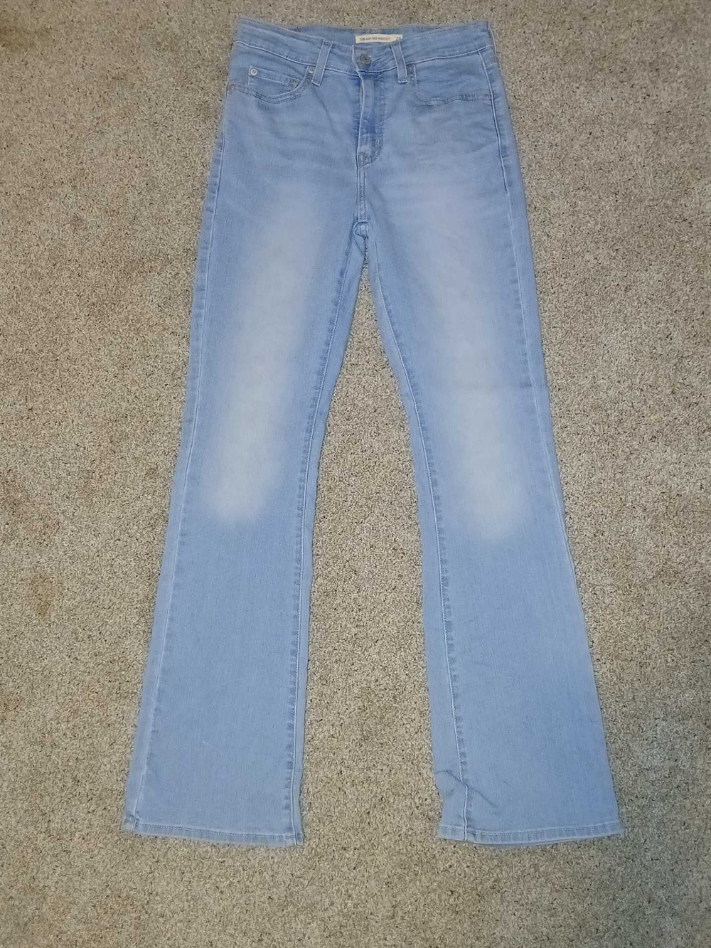 Light Wash Women's Bootcut Levi Jeans